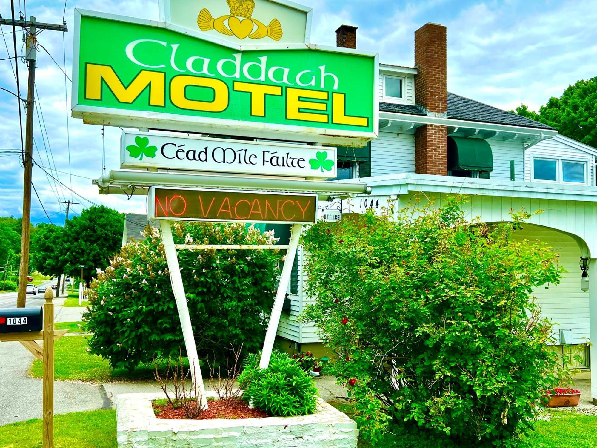 Claddagh Motel & Suites Rockport Exterior photo